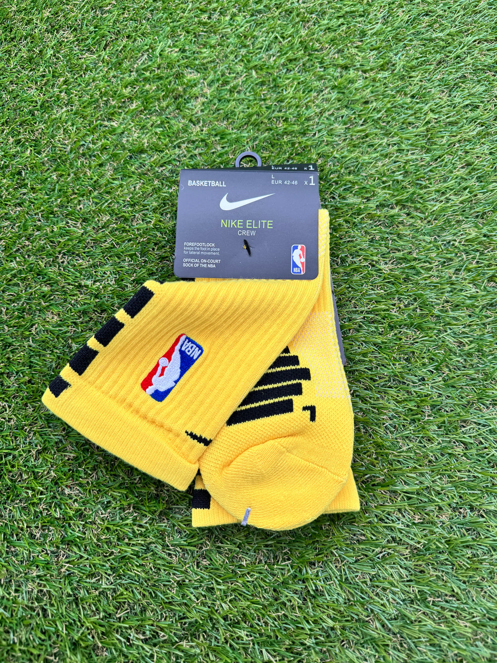 Nike Elite NBA DRI-FIT Yellow & Black Crew Socks Large