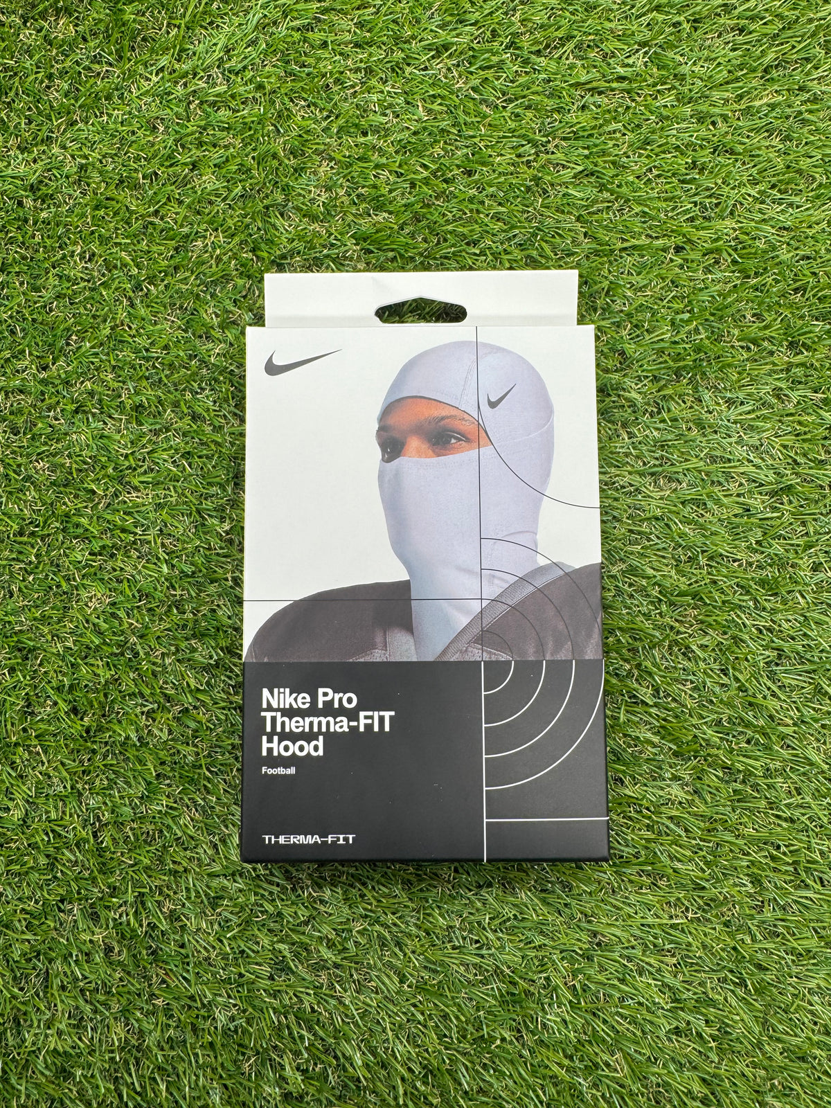 Nike Pro Therma-Fit Hyperwarm Hood Ski
Mask WHITE