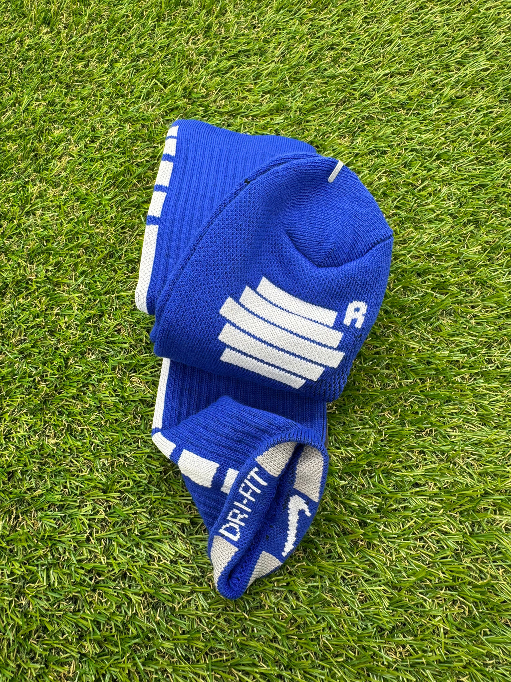 Nike Elite NBA DRI-FIT Blue & White Crew Socks Large