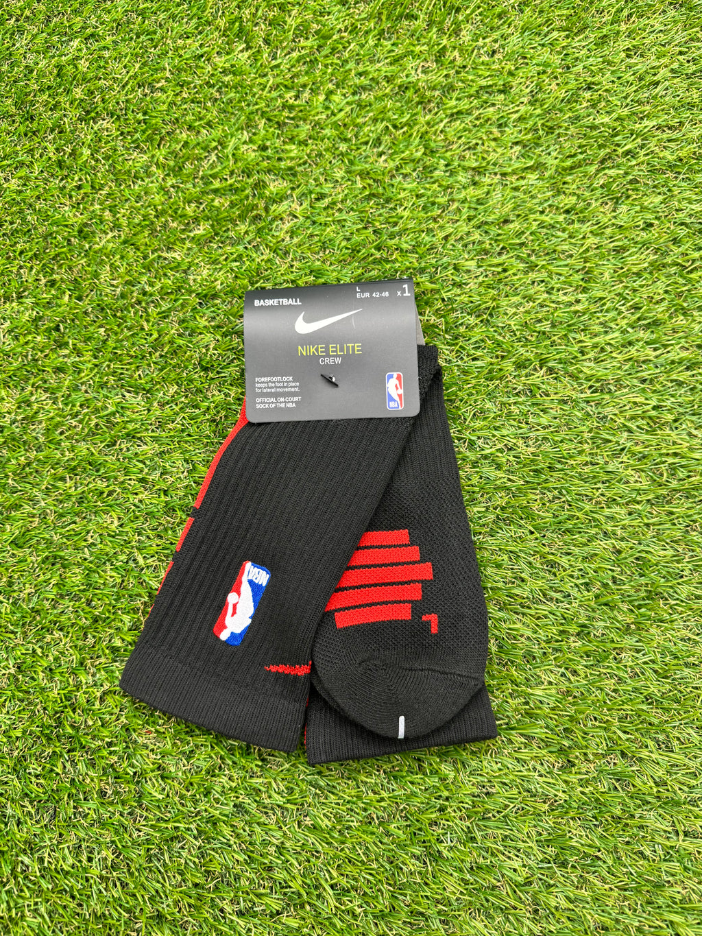 Nike Elite NBA DRI-FIT Red & White Crew Socks Large